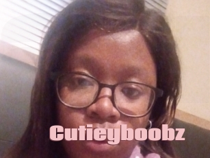 Cutieyboobz