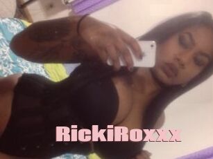 RickiRoxxx